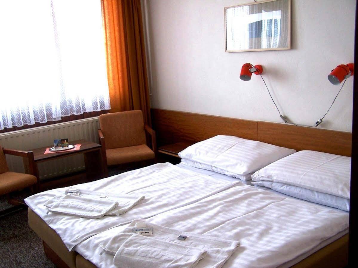 Hotel Sorea Hutnik Ii. Tatranska Lomnica Ngoại thất bức ảnh